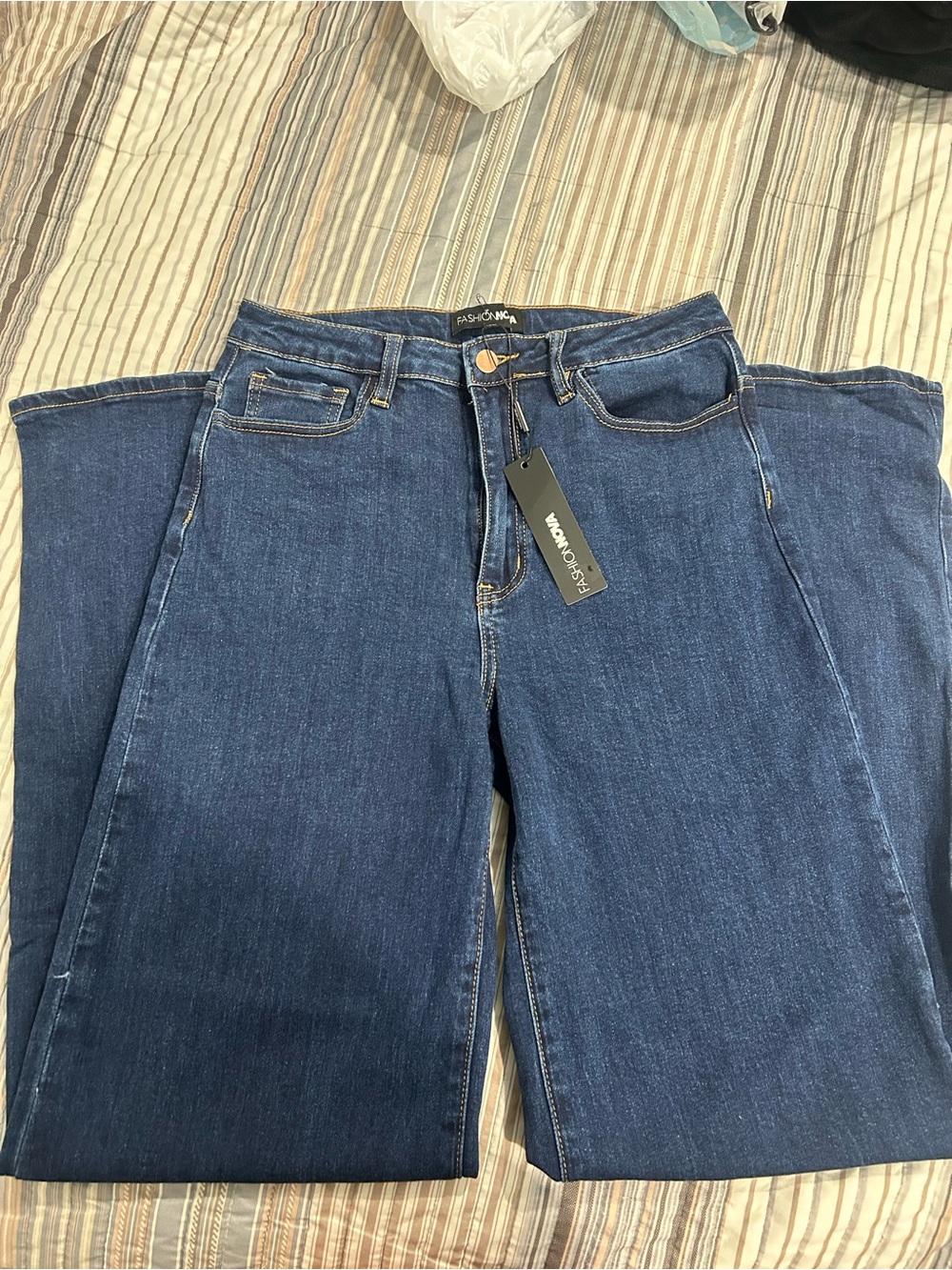 Fashion Nova Straight Leg Dark Blue Jeans - Picture 2 of 6
